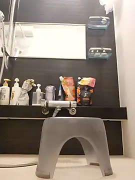 tanaka113 online show from 04-21-26, 01:28