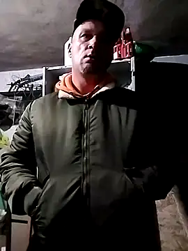 Fredry111 online show from 10-05-25, 01:59