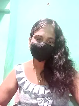 Snapshot of Naina_telugu_ chatting on 10-11-25, 05:33 Naina telugu online show from 10-11-25, 05:33