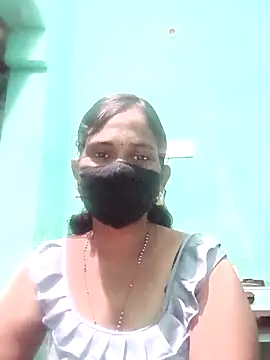 Snapshot of Naina_telugu_ chatting on 10-14-25, 05:14 Naina telugu online show from 10-14-25, 05:14