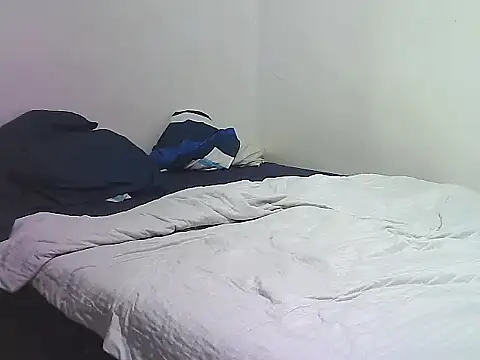 Snapshot of AlphaBoyyX chatting on 12-18-25, 02:39 AlphaBoyyX online show from 12-18-25, 02:39