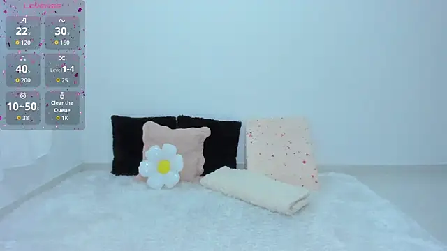 Snapshot of Alana_Banana_ chatting on 10-29-25, 09:27 Alana Banana online show from 10-29-25, 09:27