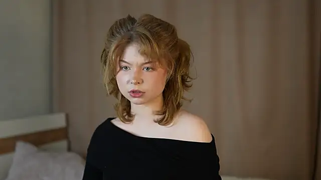 Snapshot of Stella_Vanila chatting on 09-12-25, 11:04 Stella Vanila online show from 09-12-25, 11:04