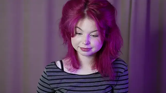 Snapshot of Stella_Vanila chatting on 10-18-25, 01:30 Stella Vanila online show from 10-18-25, 01:30
