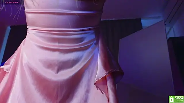 KittenFang online show from 04-11-26, 11:58