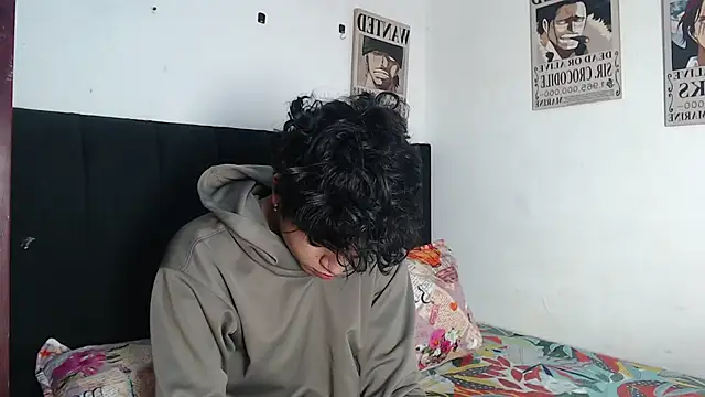 alice julls online show from 04-12-26, 04:12