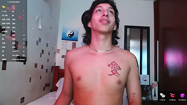 DannyPhantom555 online show from 10-23-25, 05:23