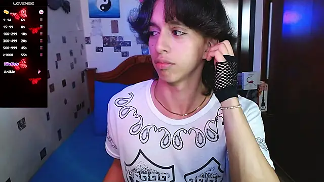 DannyPhantom555 online show from 03-25-26, 06:58