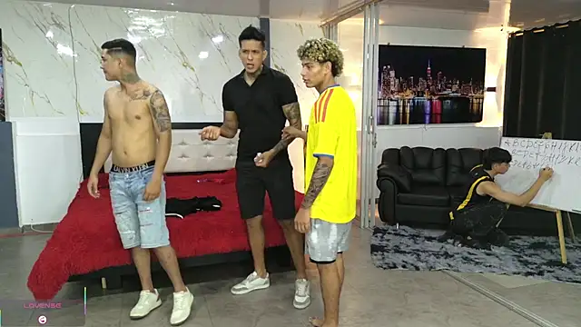 Playhardsex  online show from 04-08-26, 11:37