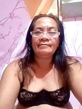 Snapshot of vickyhot1966 chatting on 09-11-25, 09:15 vickyhot1966 online show from 09-11-25, 09:15