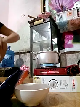 Dung-Thao19 online show from 09-12-25, 11:21