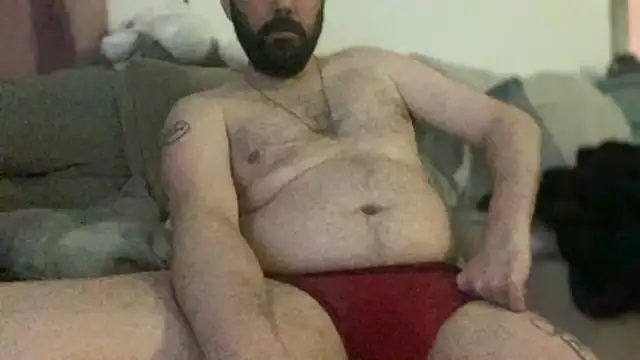 Snapshot of Big_Bi_Cub chatting on 04-28-26, 04:34 Big Bi Cub online show from 04-28-26, 04:34
