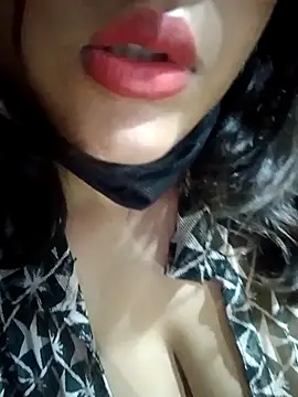 Snapshot of Hott_Muskan chatting on 05-04-26, 06:59 Hott Muskan online show from 05-04-26, 06:59