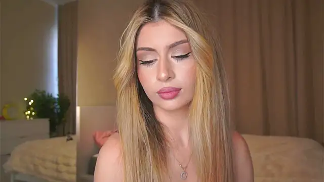 GeorginaHarn online show from 04-05-26, 08:00