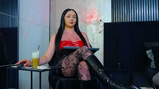 wickeddenise online show from 06-18-26, 12:20