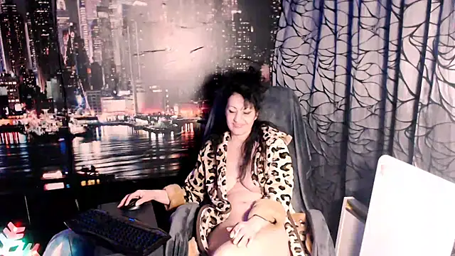 AMOURSWEET2025 online show from 02-06-26, 08:34