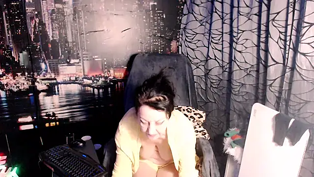 AMOURSWEET2025 online show from 02-08-26, 05:05