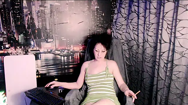 AMOURSWEET2025 online show from 03-19-26, 08:57