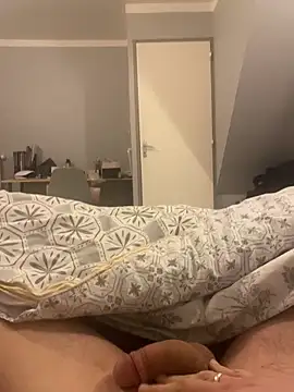 Snapshot of Blablateur2 chatting on 02-01-26, 04:22 Blablateur2 online show from 02-01-26, 04:22