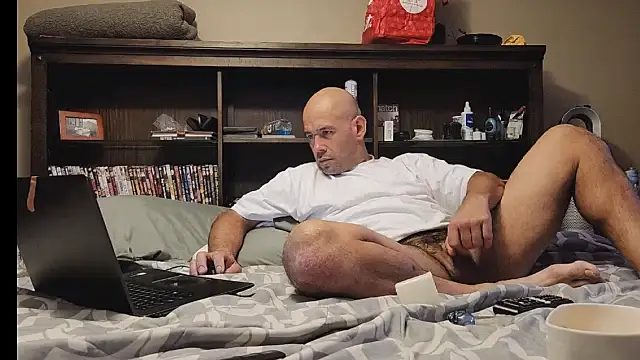 LeeCox online show from 03-28-26, 01:11