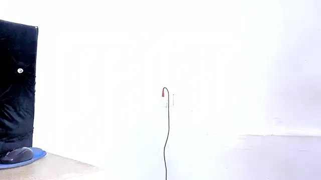 milabiggcoock online show from 04-05-26, 09:01