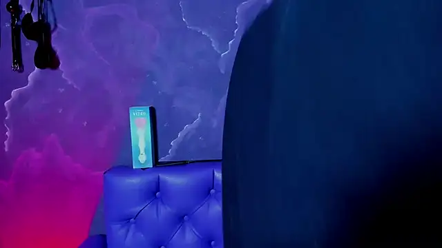 Lili milk20 online show from 11-04-25, 08:41