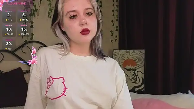 IrisSoCute online show from 10-24-25, 08:33