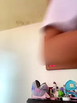 Snapshot of Zara_Bel chatting on 09-26-25, 06:12 Zara Bel online show from 09-26-25, 06:12