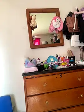 Snapshot of Zara_Bel chatting on 09-28-25, 06:24 Zara Bel online show from 09-28-25, 06:24