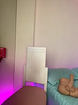 Snapshot of Zara_Bel chatting on 11-29-25, 06:11 Zara Bel online show from 11-29-25, 06:11