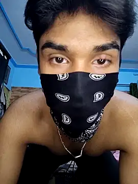 Snapshot of Drakyguy chatting on 11-26-25, 02:07 Drakyguy online show from 11-26-25, 02:07