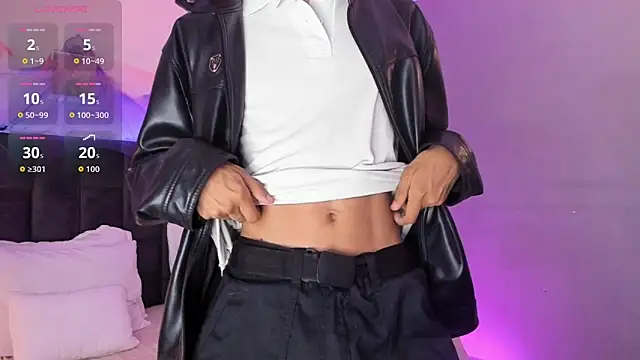 Snapshot of Phillicious__ chatting on 10-21-25, 11:27 Phillicious online show from 10-21-25, 11:27