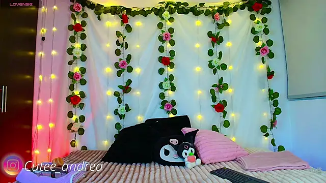 Snapshot of cutee_andrea chatting on 09-20-25, 03:29 cutee andrea online show from 09-20-25, 03:29