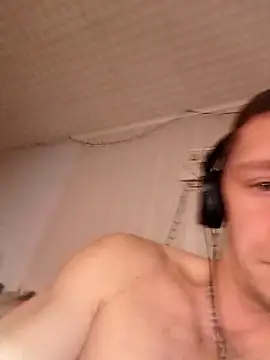 Dawidwi493  online show from 02-22-26, 01:20