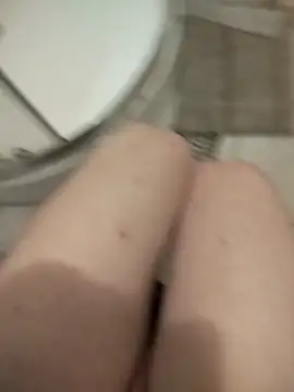 Dawidwi493  online show from 04-26-26, 12:19