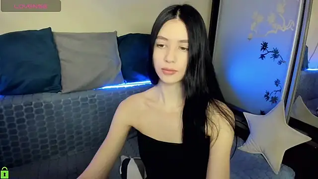 SelinLi online show from 02-15-26, 09:41