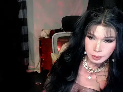 Snapshot of Sexiestasian_ts chatting on 12-16-25, 07:24 Sexiestasian ts online show from 12-16-25, 07:24