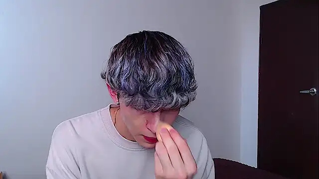 john vichenso online show from 11-18-25, 09:08