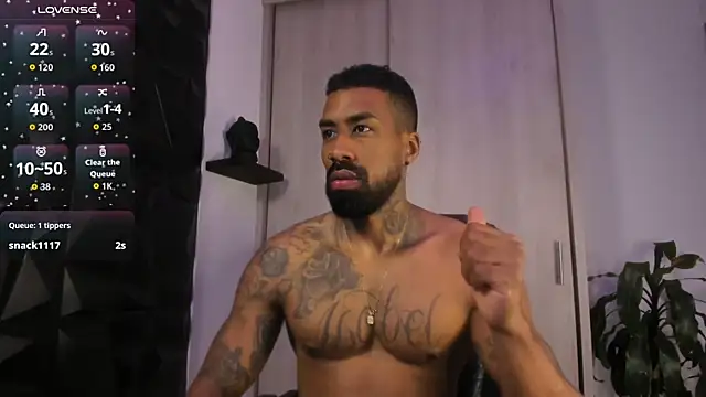 Snapshot of OstinDaniels chatting on 02-28-26, 11:06 OstinDaniels online show from 02-28-26, 11:06