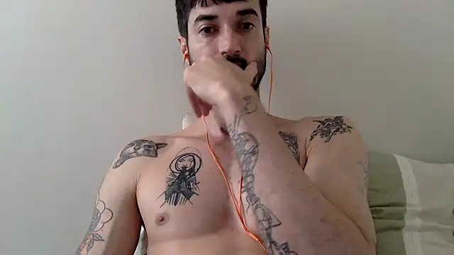 Fubinha online show from 09-17-25, 01:02