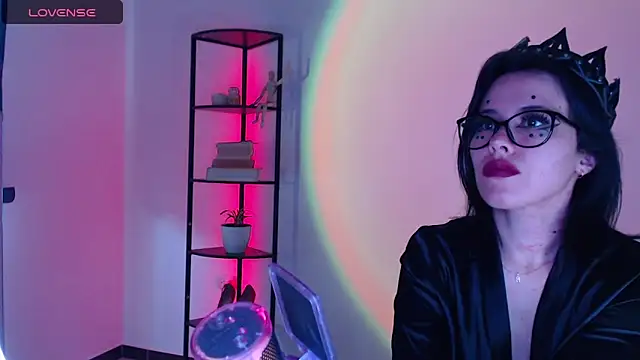 girldom online show from 09-09-25, 03:22