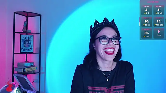 girldom online show from 11-24-25, 04:40