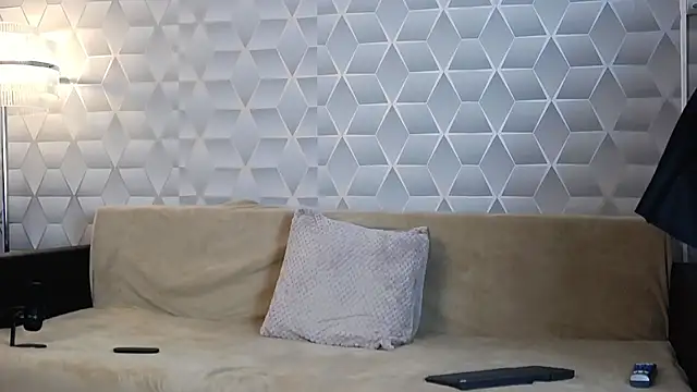 ScarletNoiree online show from 11-25-25, 11:54