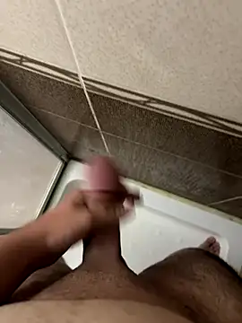 Erenn9972 online show from 09-09-25, 02:05