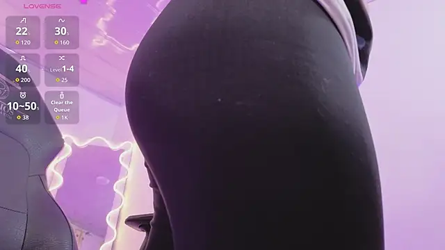 ZURY TAY online show from 04-20-26, 11:57