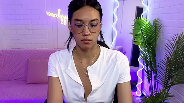 Snapshot of artemiss_tay chatting on 09-29-25, 07:19 artemiss tay online show from 09-29-25, 07:19