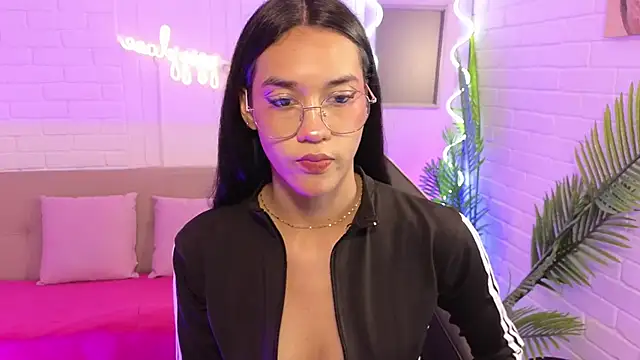 Snapshot of artemiss_tay chatting on 10-24-25, 07:21 artemiss tay online show from 10-24-25, 07:21