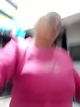 Lady 16 online show from 01-18-26, 11:52