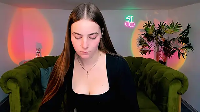 Snapshot of rad_rebel_ chatting on 09-17-25, 09:00 rad rebel online show from 09-17-25, 09:00