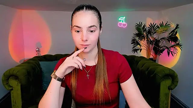 Snapshot of rad_rebel_ chatting on 09-18-25, 01:02 rad rebel online show from 09-18-25, 01:02